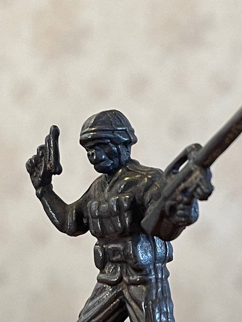 SSUR メタルフィギュア　ニューヨーク