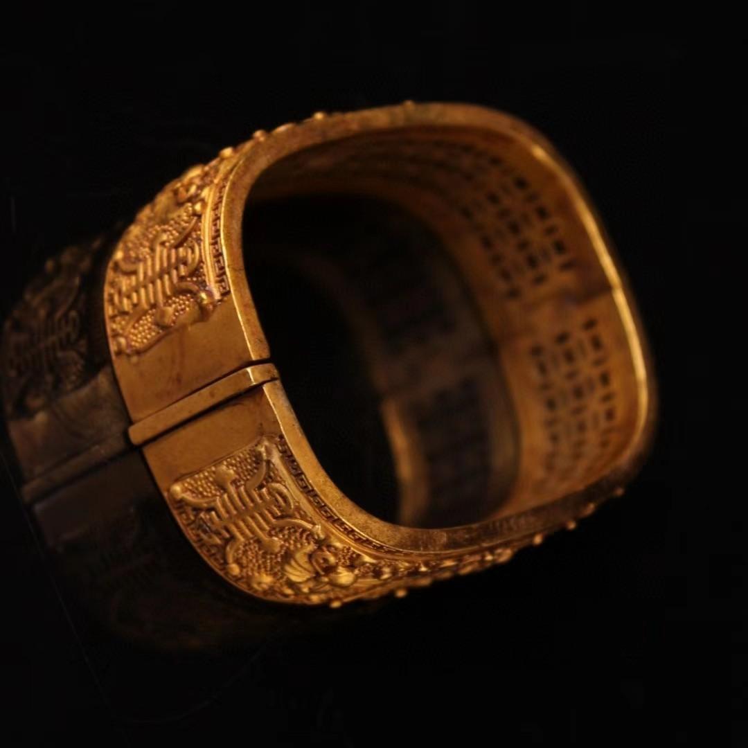 中国古美術・純銅鎏金ブレスレット・純手作り・細密彫・鏨刻鎏金・純銅製・高浮彫