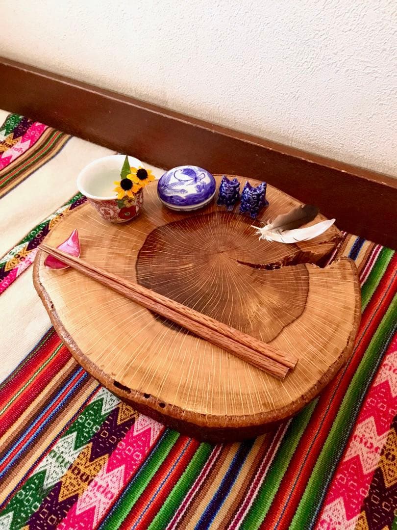 天然樫の木で作成【森を感じられる美しい切り株台】ちゃぶ台/インテリア台/薪割り台