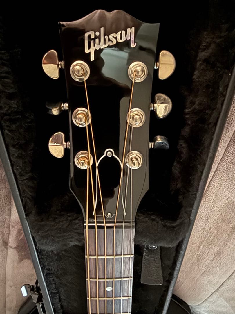 祭屋さん　Gibson J-45 Standard VS