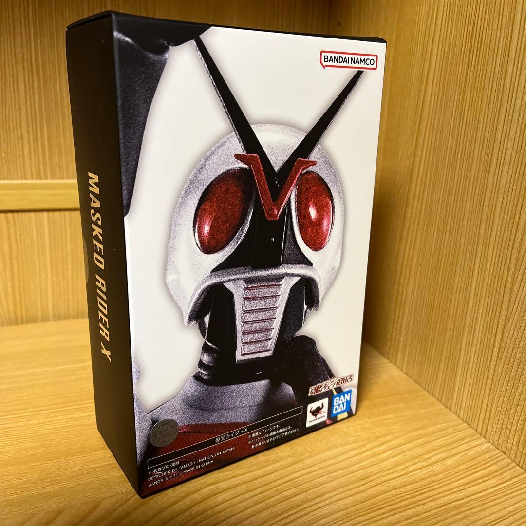 新品未開封 バンダイ s.h.figuarts 真骨彫 仮面ライダーX 昭和