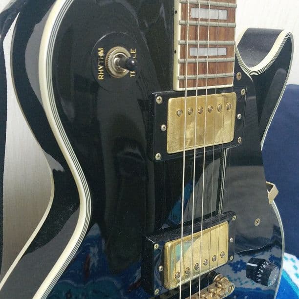 グラスルーツ　レスポールギター