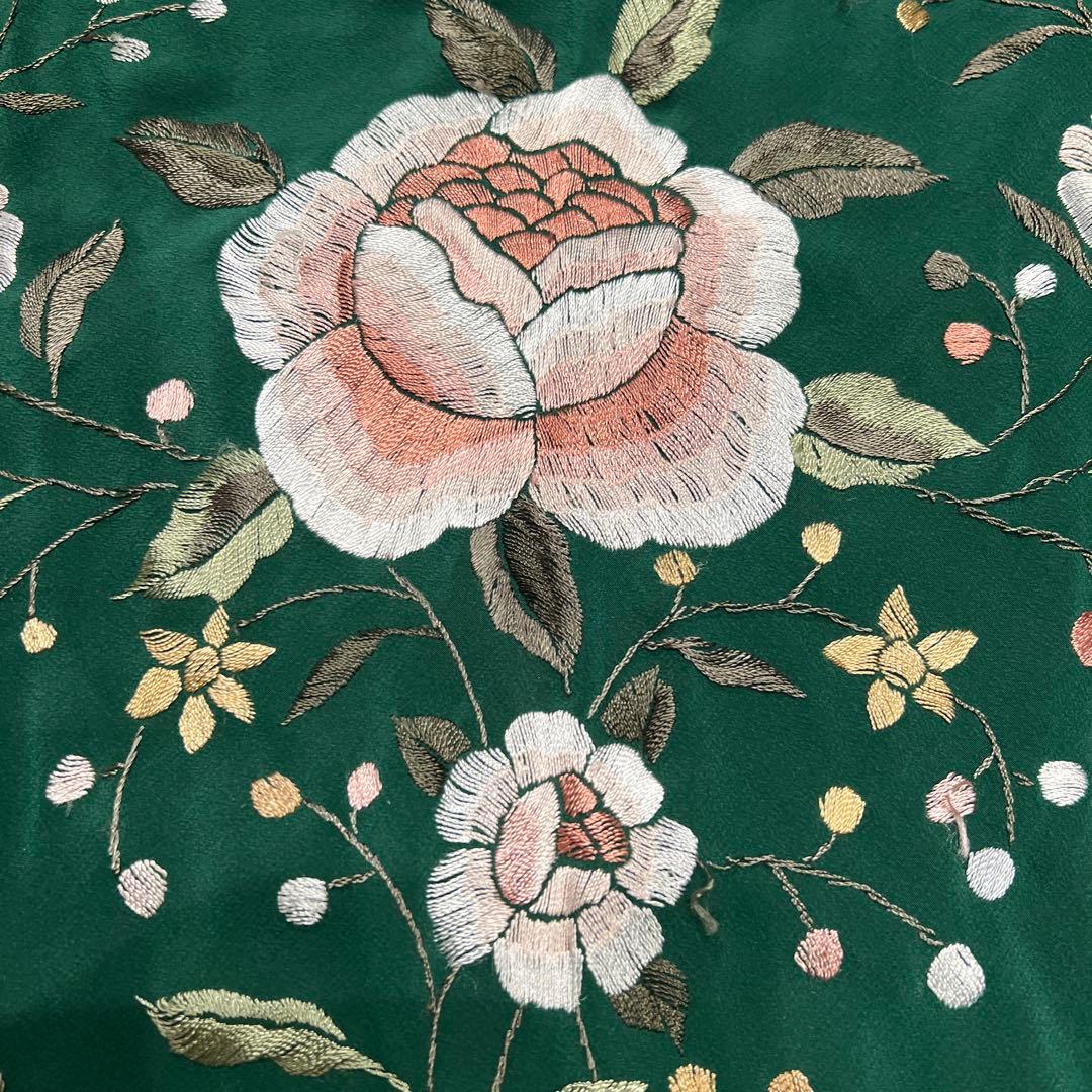 フラメンコ　シージョ　刺繍　濃緑