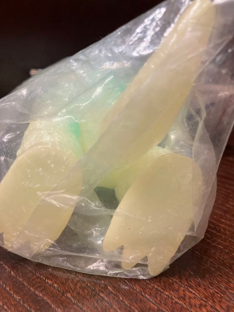 マルサンソフビ　バラゴン　電撃蓄光版