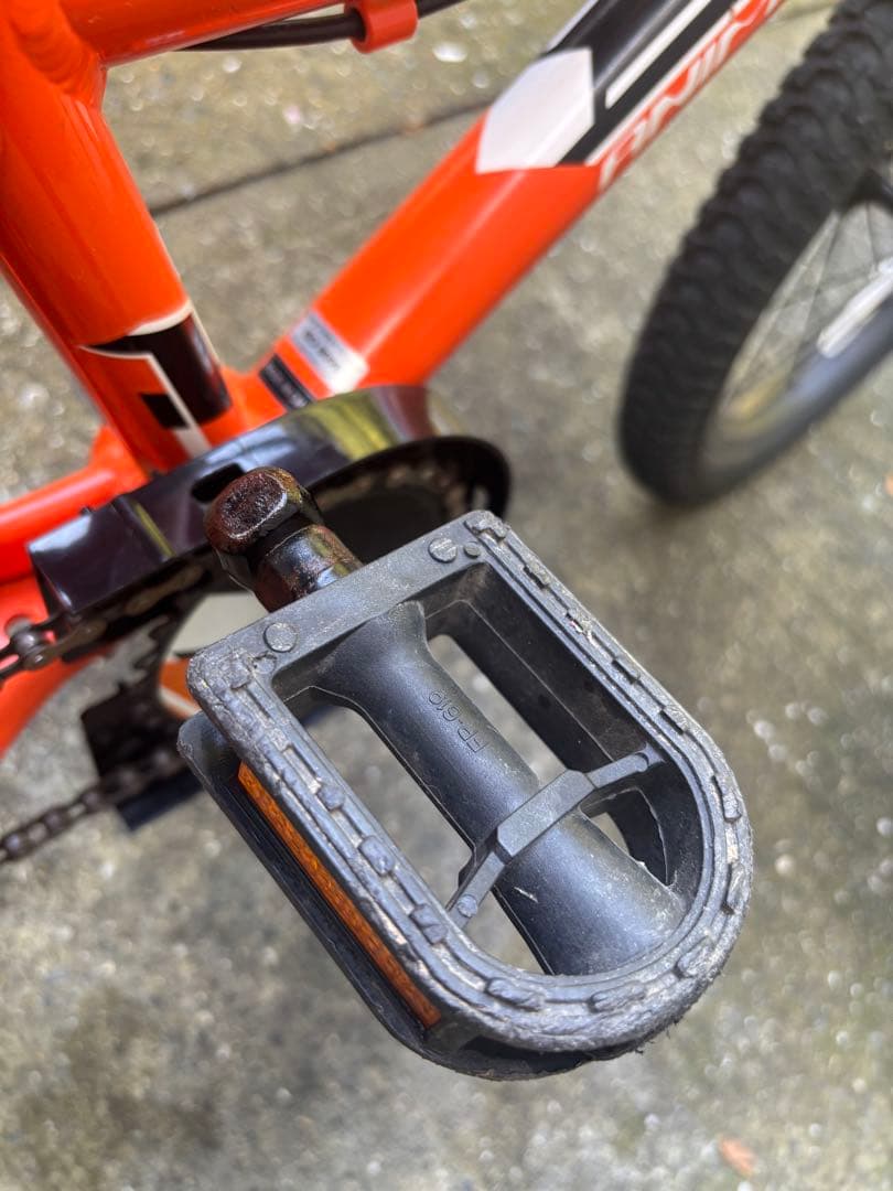 GIANT AMIMETOR オレンジ色 16インチ 子供用自転車 補助輪付き