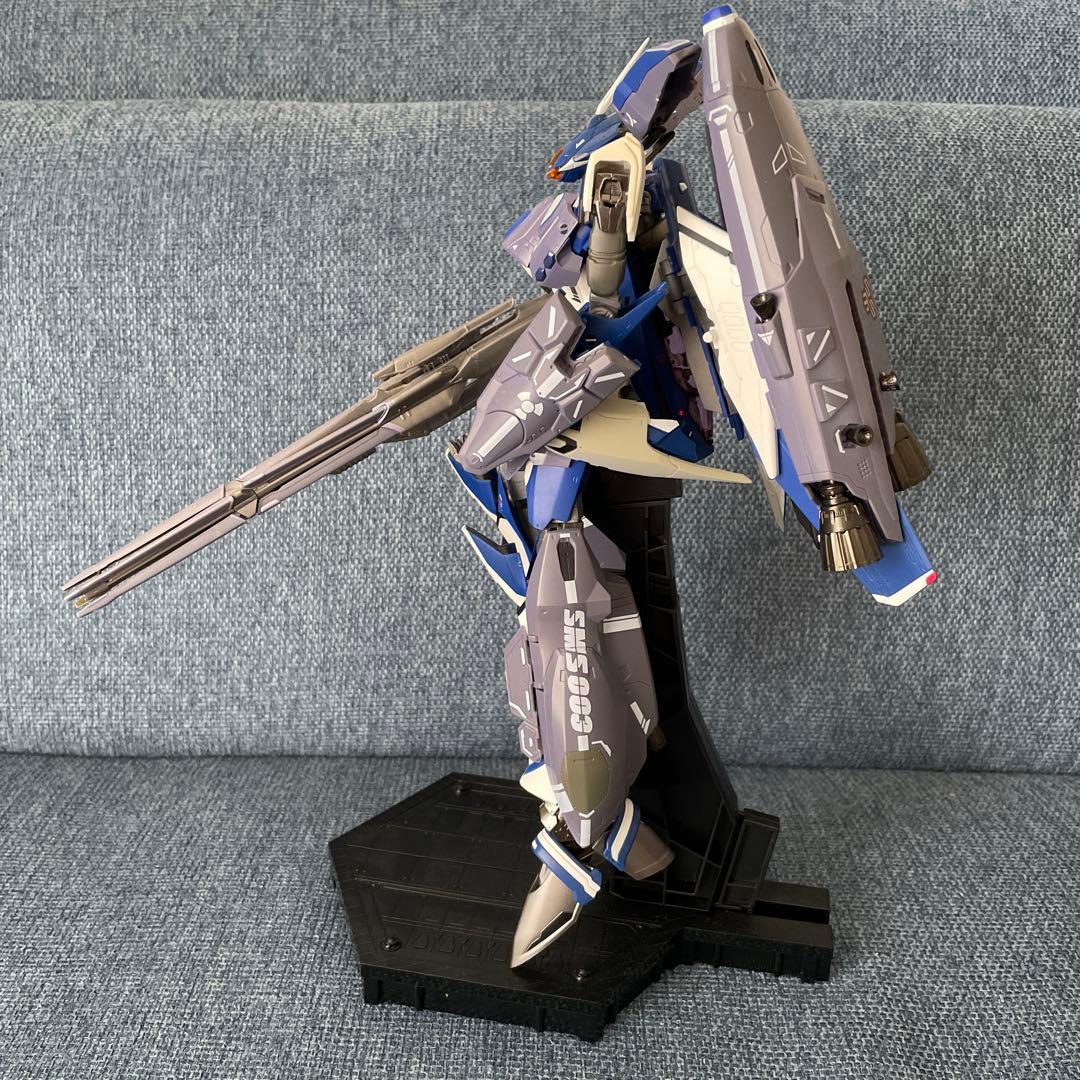 DX超合金VF-25Gスーパーメサイアバルキリー　ミハエル/クラン•クラン