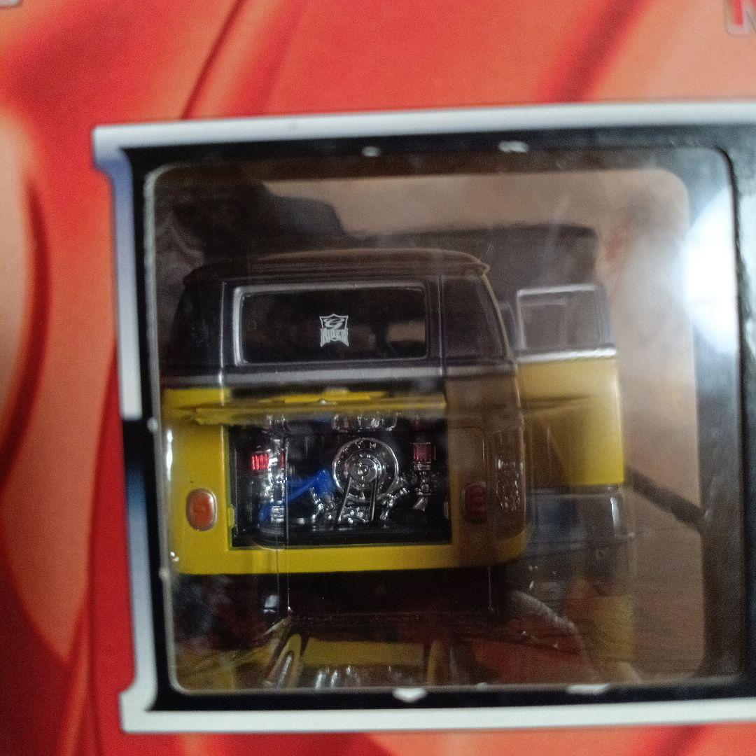 Maisto Volkswagen Van SAMBA1:25 BUGZ黄色