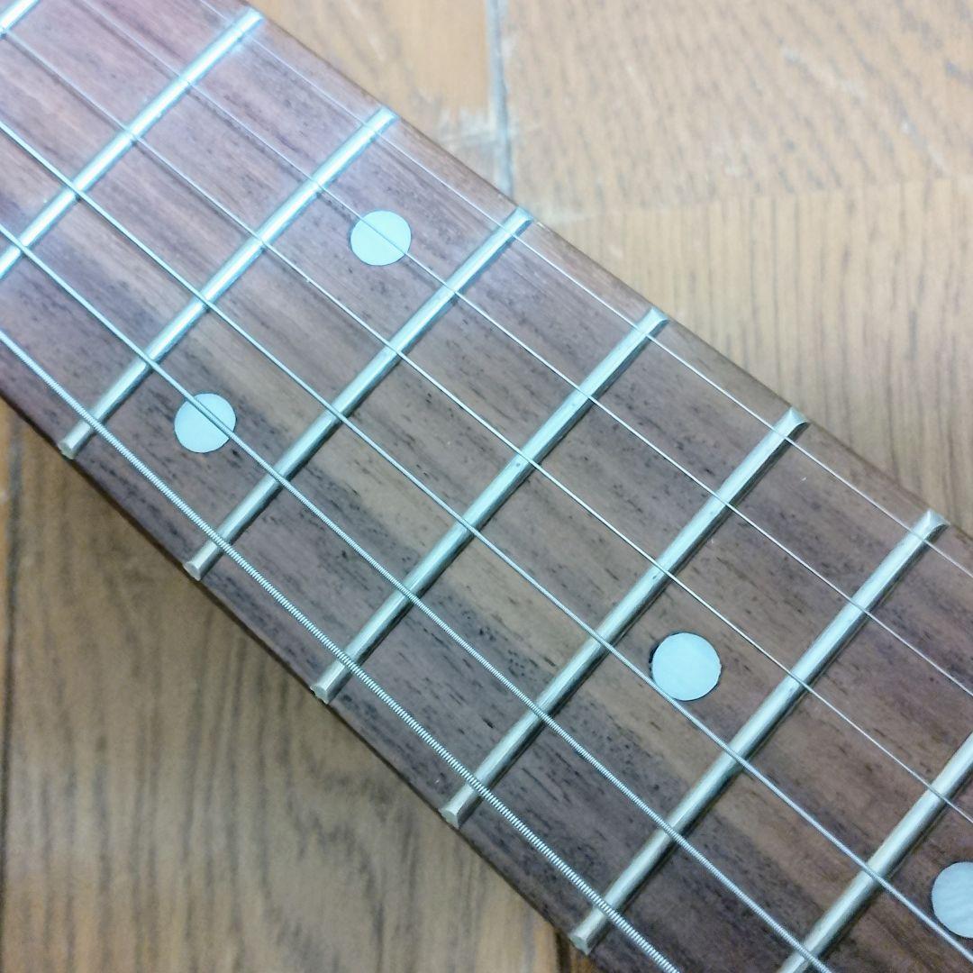 SELDER　ストラトキャスタータイプ　エレキギター