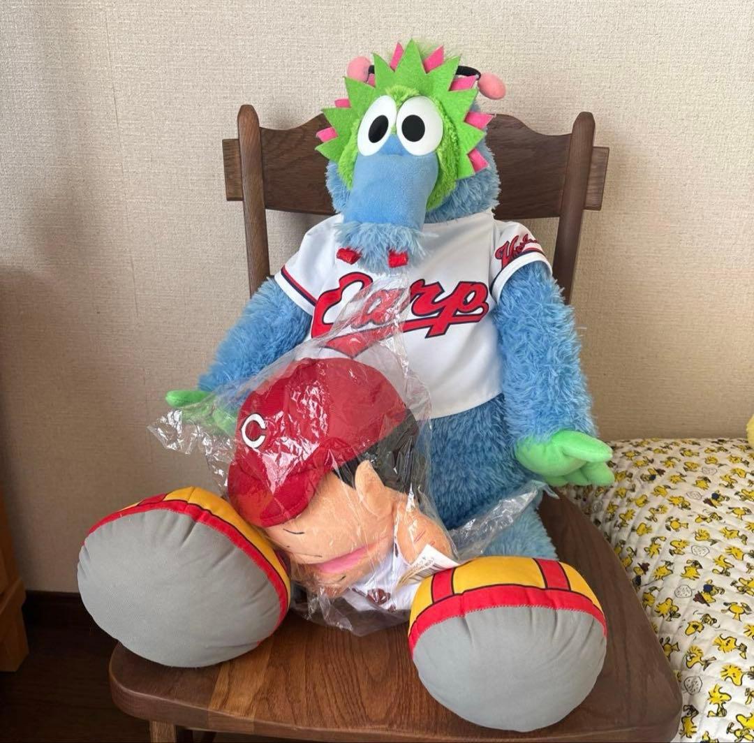 広島東洋カープ　特大スライリー　新井ハンドパペット