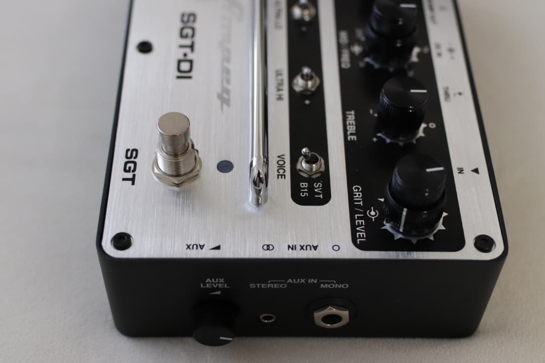 AMPEG SGT-DI ベースプリアンプ