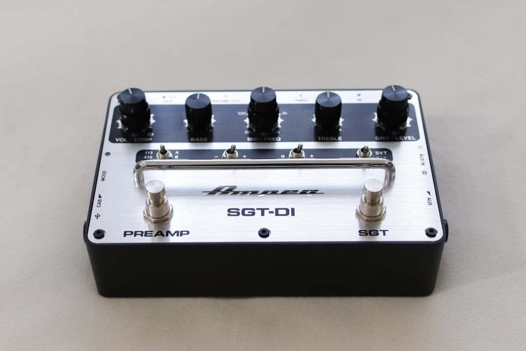 AMPEG SGT-DI ベースプリアンプ