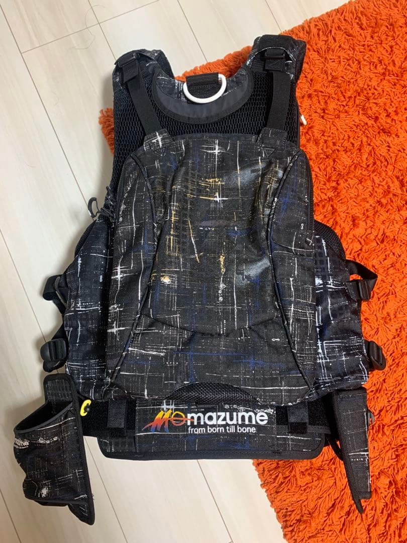 mazume RedMoon ライフジャケット