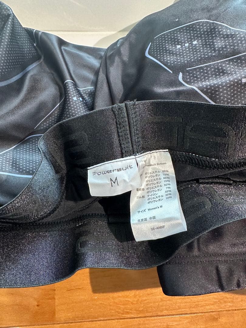 SIXPAD パワースーツ ブラック　M