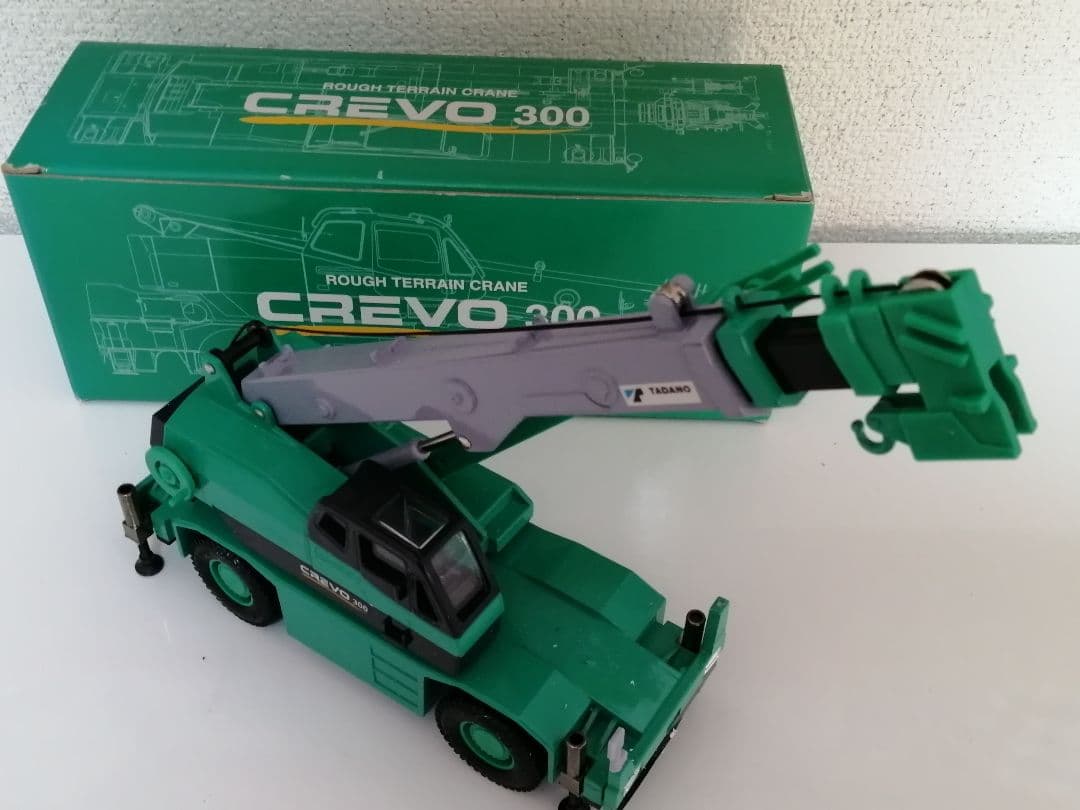 タダノ　クレーン（ラフター）　ミニチュア　レア　CREVO 300　レア　緑