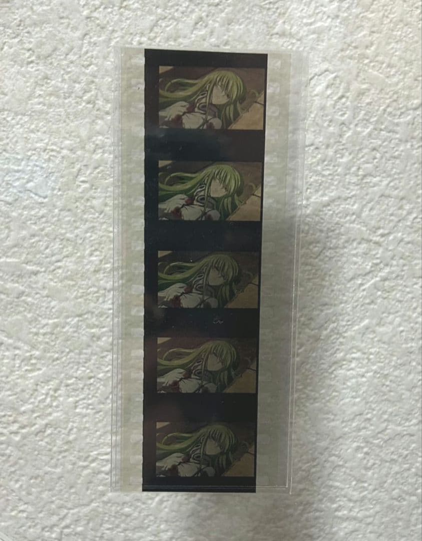 希少　コードギアス　復活のルルーシュ来場者特典　生コマフィルム　c.c.