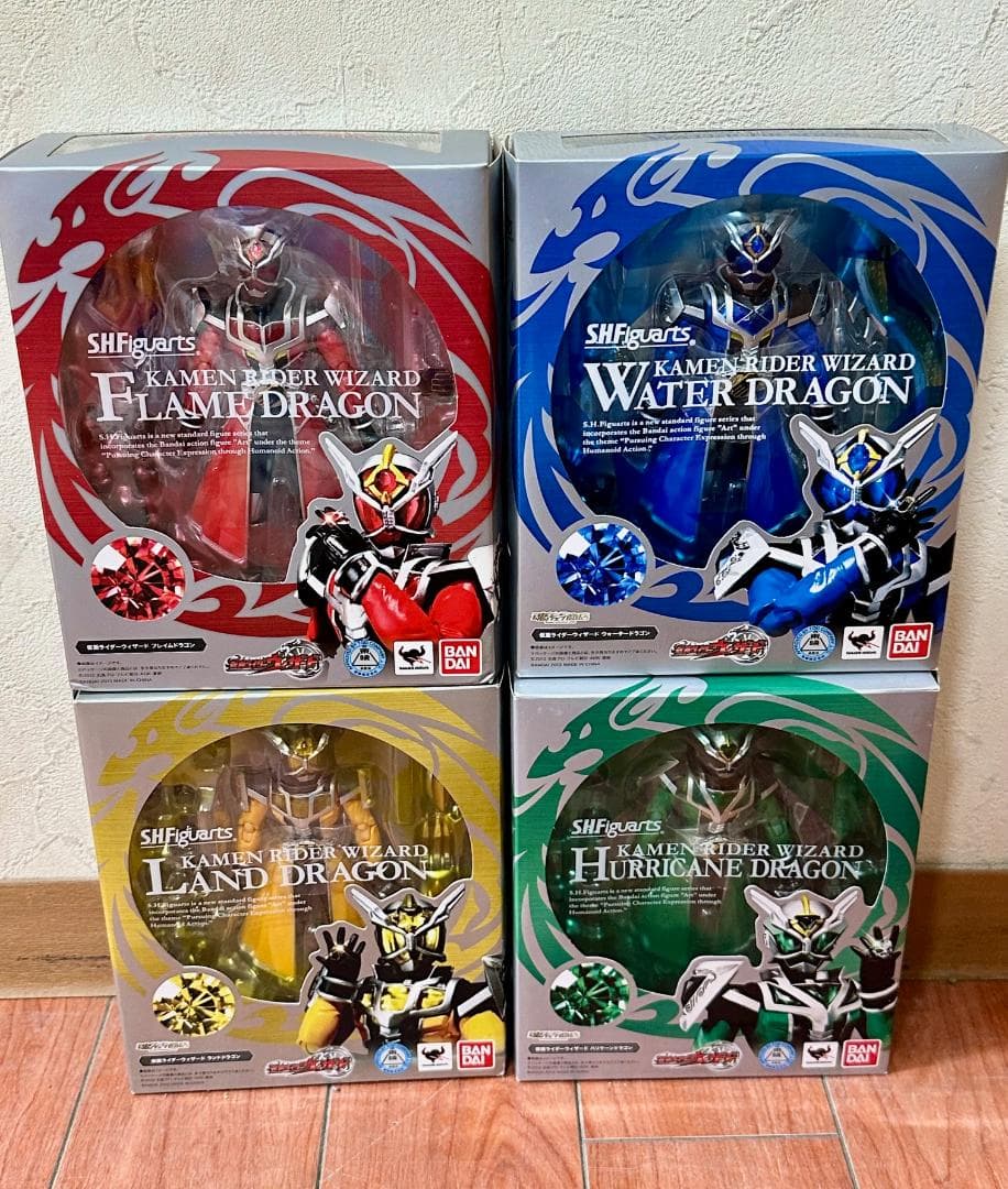 561 未開封 S.H.Figuarts 仮面ライダーウィザード ドラゴン 4体