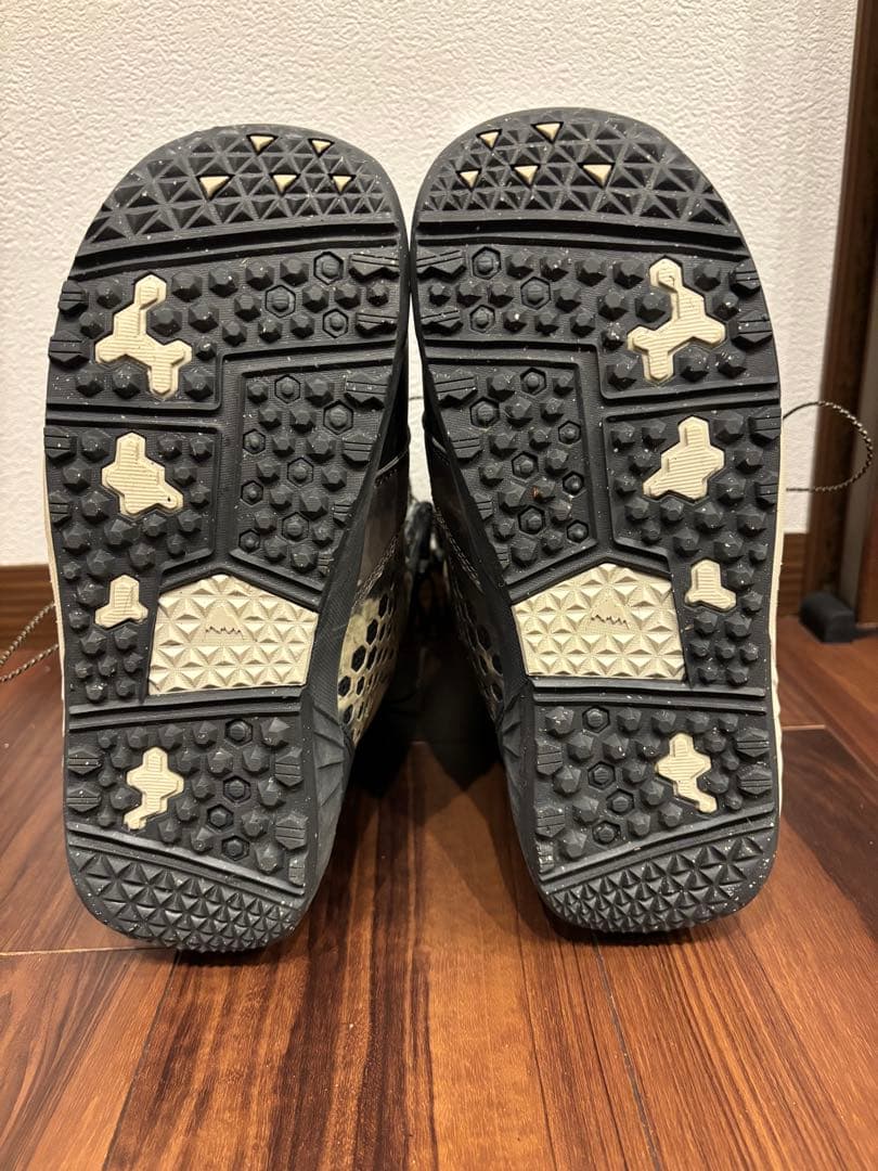 BURTON ION AF アイオンアジアンフィット7インチ 25.０cm 美品