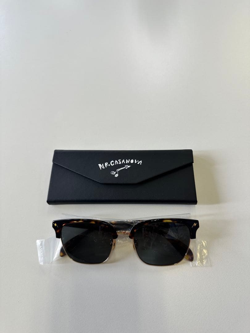 【新品未使用】サングラス ケース付 ラッセルノ 1695