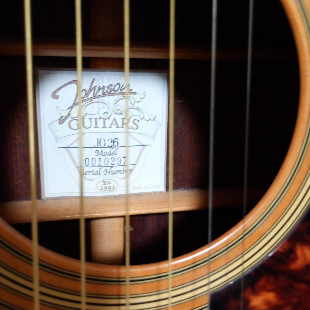 オール単板アコースティックギタージョンソンJO26 Johnson