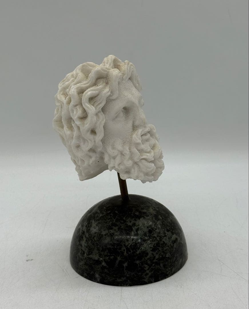 オブジェ　人物　石膏像大理石台　イタリア？ギリシャ？　送料込み250818