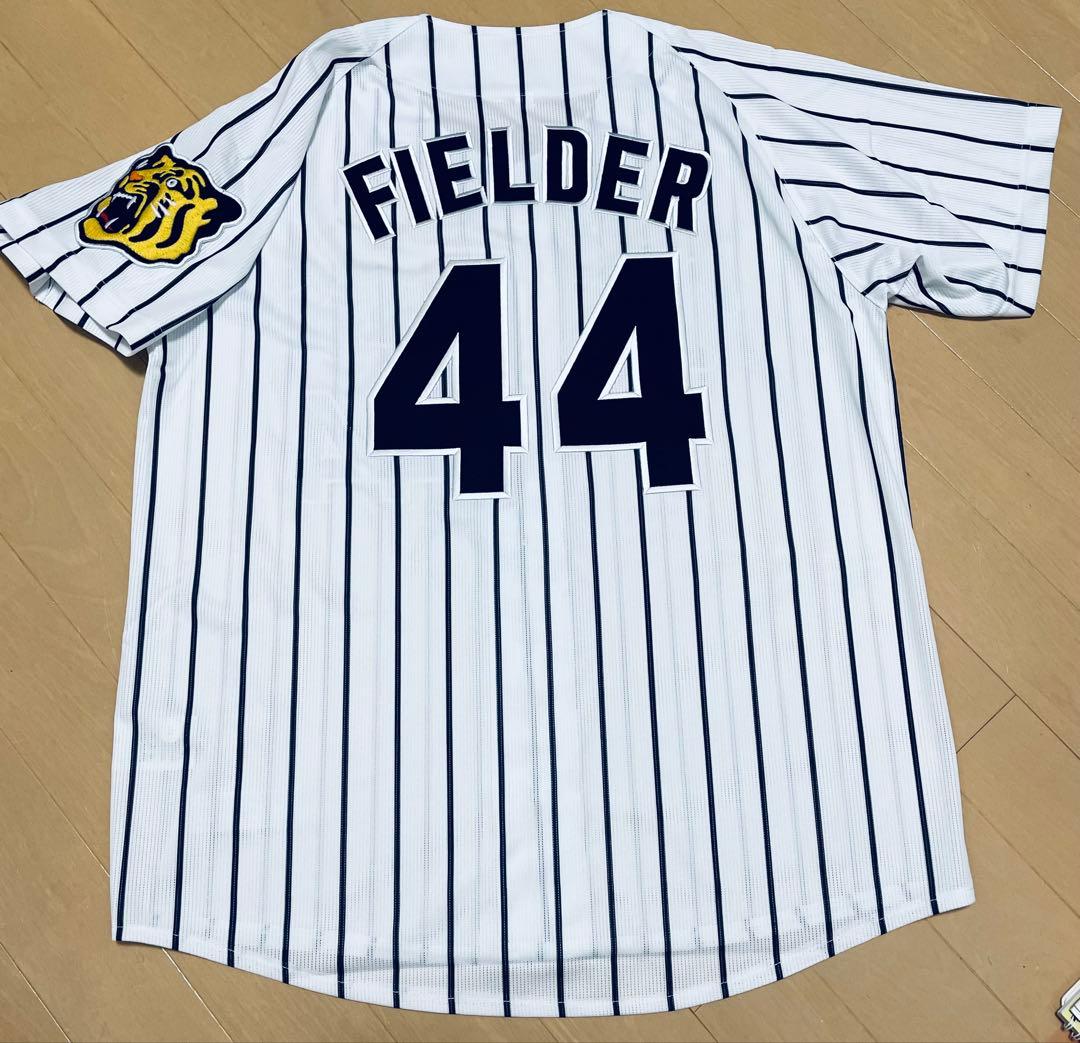 【新品未使用】フィルダー　阪神タイガース　レプリカユニフォーム