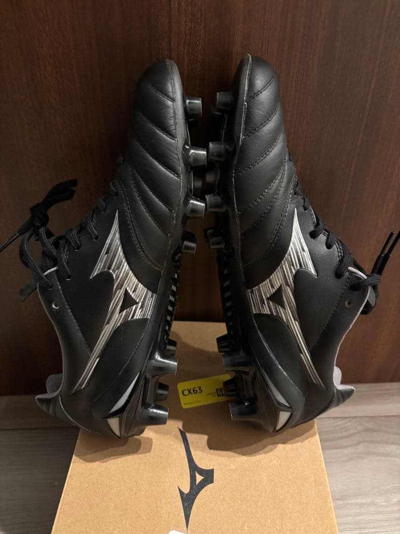 ミズノ　サッカースパイク　モナルシーダネオ3エリート　箱付き