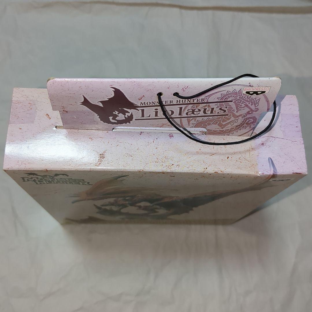 モンスターハンター　フィギュア　モンスターハンター　リオレウス