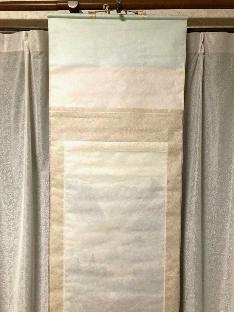 美品 春川先生 彩色山水園 掛軸 木箱付き