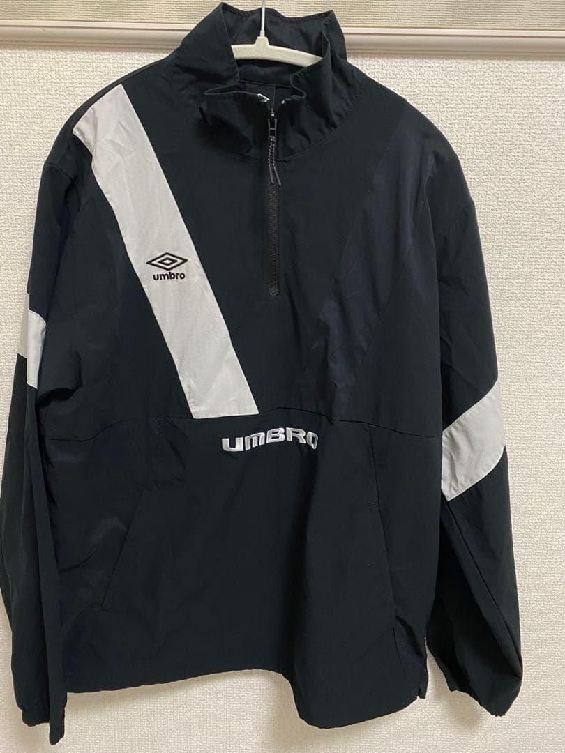 未使用⭐️THE THIRD by UMBROアノラックピステトップ アンブロ