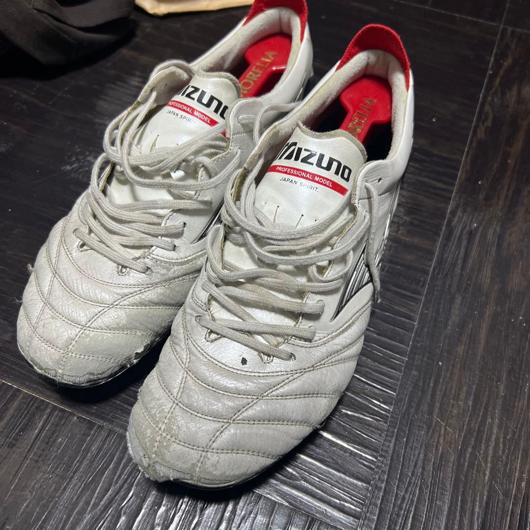 ミズノ　モレリア　ネオ4 27cm