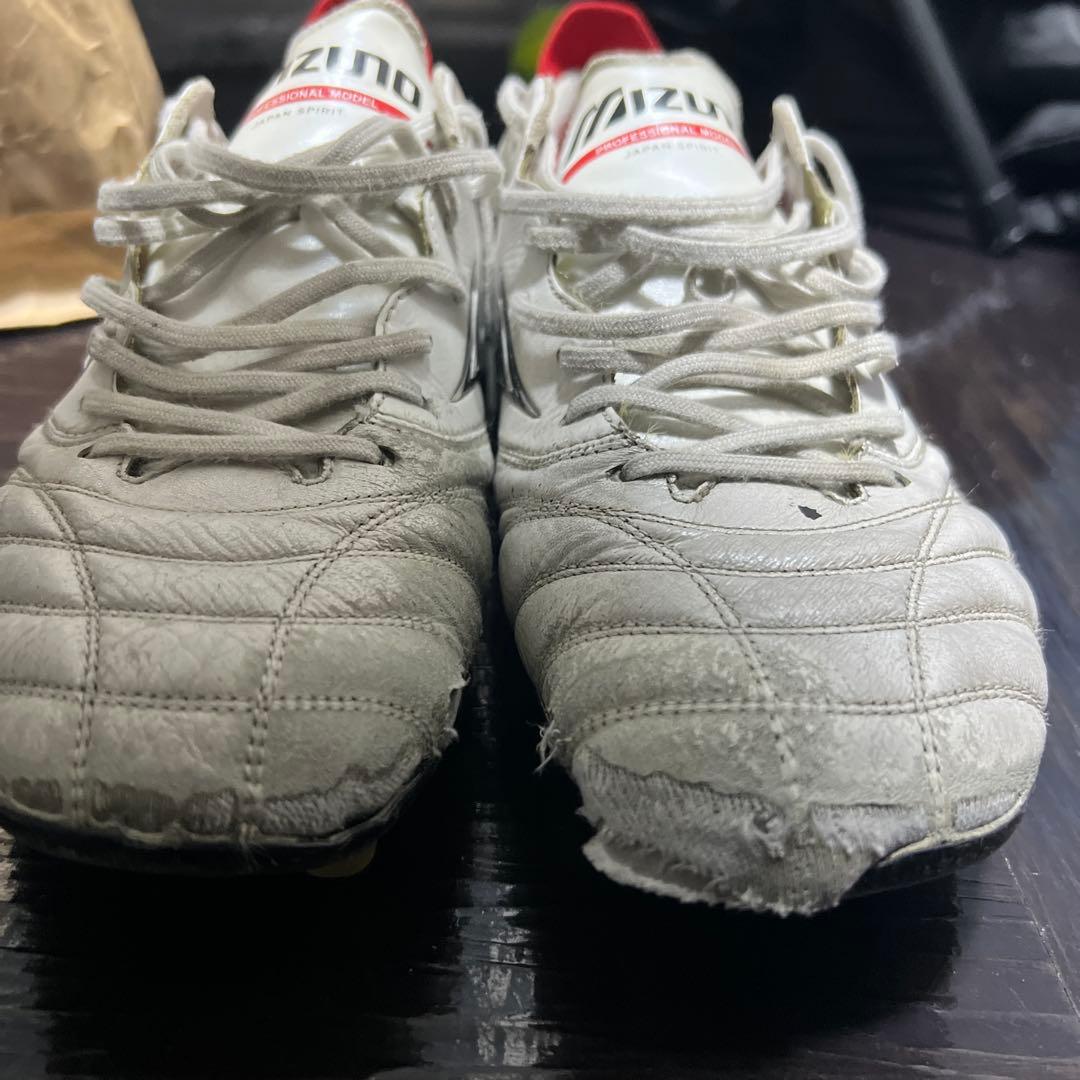 ミズノ　モレリア　ネオ4 27cm