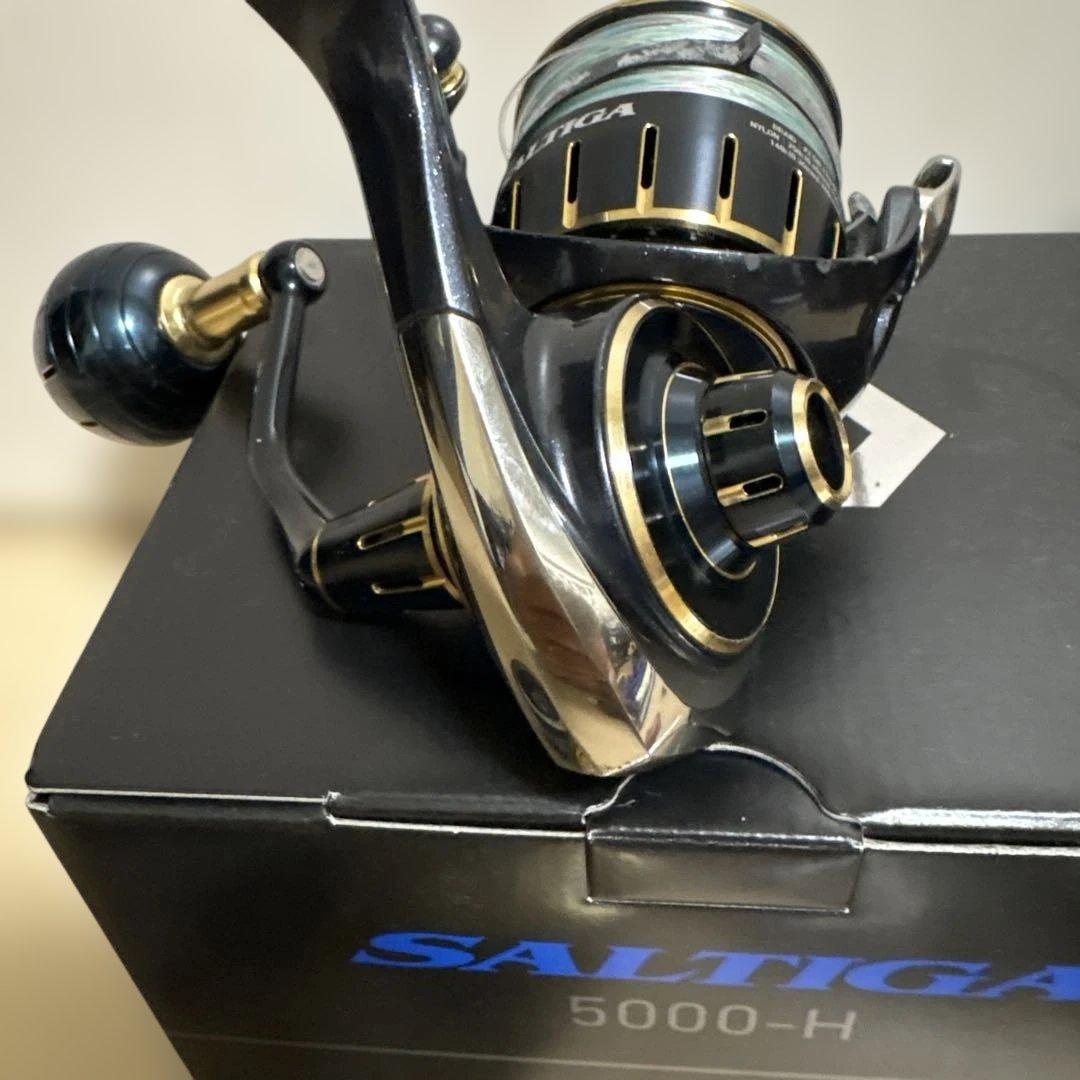 Daiwa 23ソルティガSW5000-H スプール2個　限定ノブ　セット