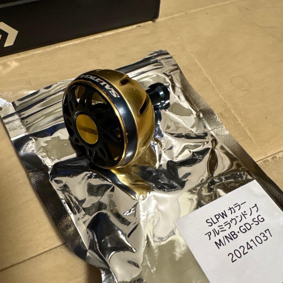 Daiwa 23ソルティガSW5000-H スプール2個　限定ノブ　セット