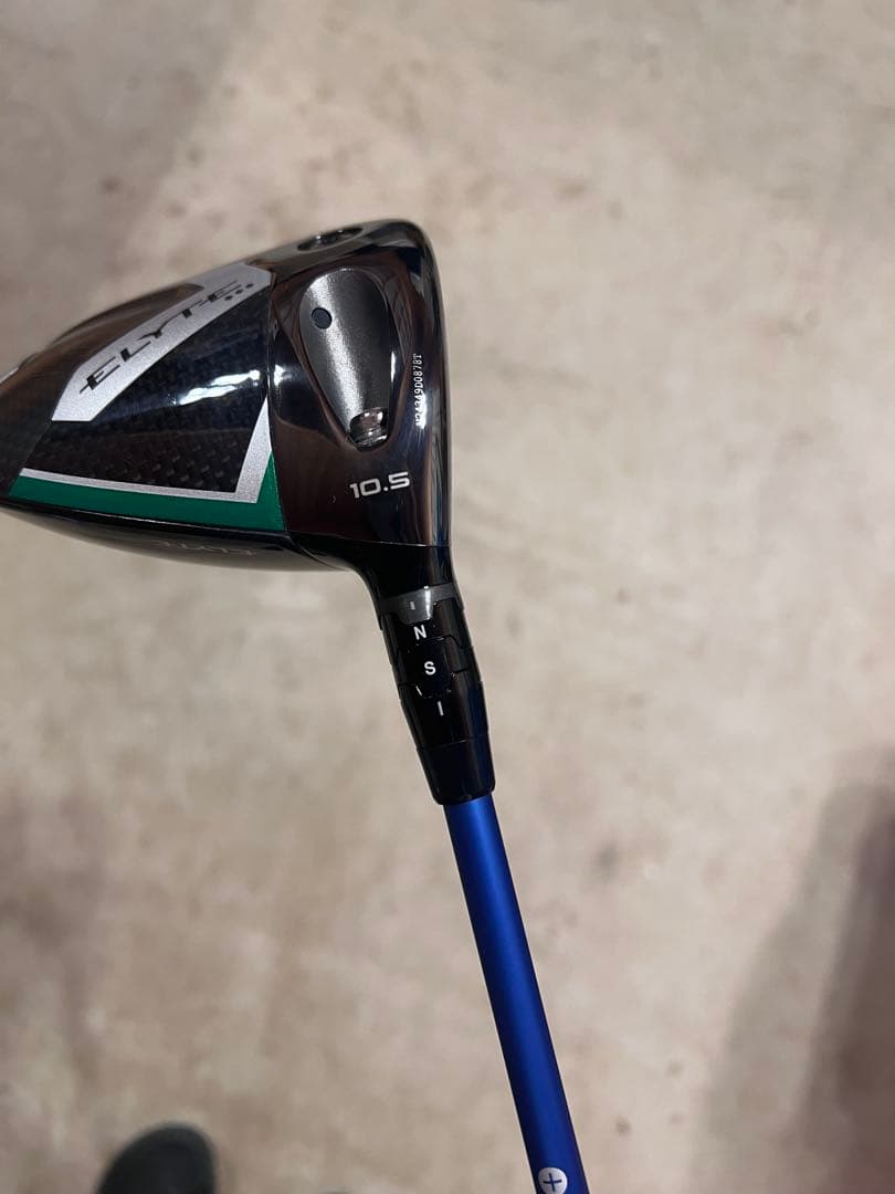 キャロウェイ　エリート　トリプルダイヤモンド　ドライバー　24ベンタスブルー6s