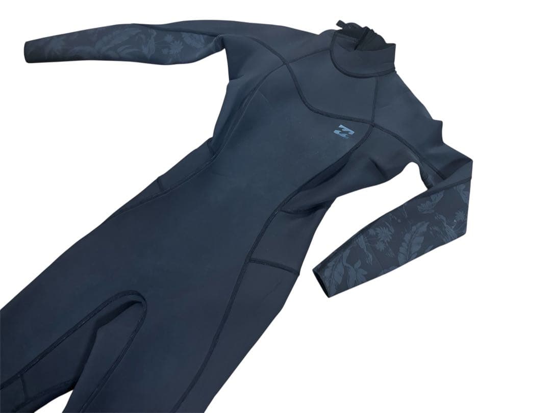 ★送料無料★お洒落　ビラボン　フルスーツ　ウエットスーツ　サーフィン　可愛い