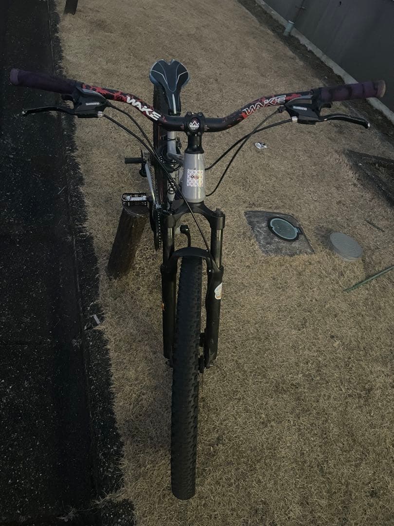 KAGRA27.5インチ マウンテンバイク RedBull 引き渡し限定です。