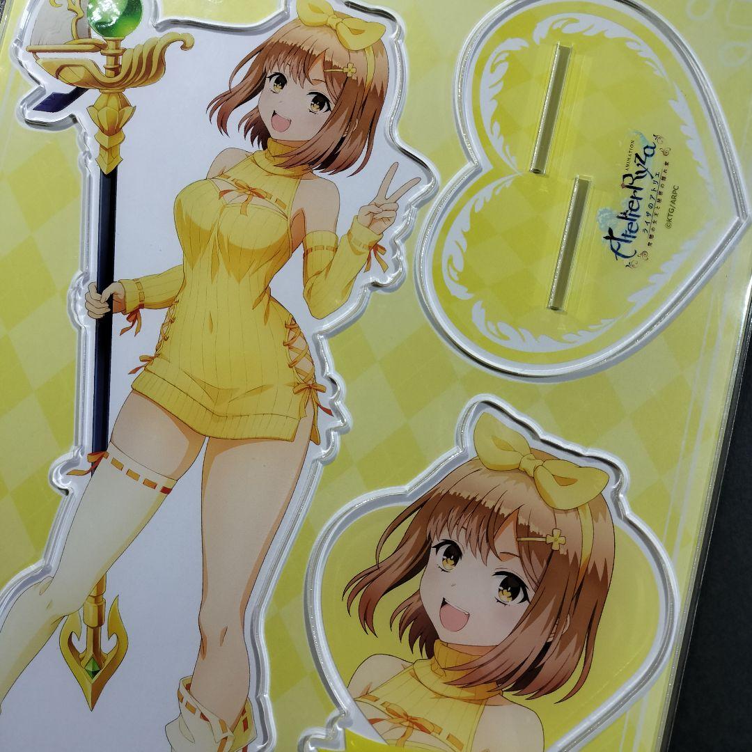 ライザのアトリエ MEGAアクリルスタンド TSUTAYA 限定品 特大サイズ