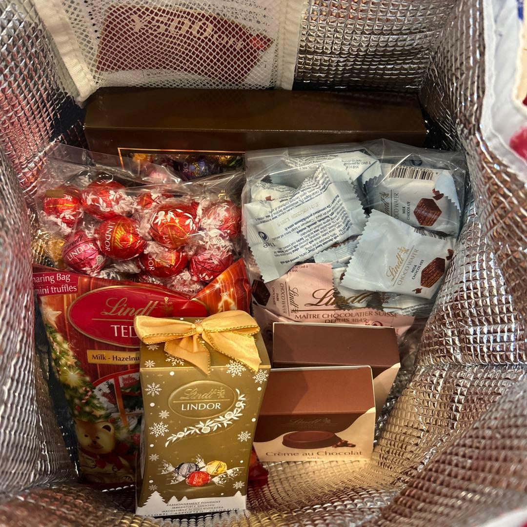 お値下げ　リンツ　ホリデーラッキーバッグ　福袋　M 2026 抜き取り無し