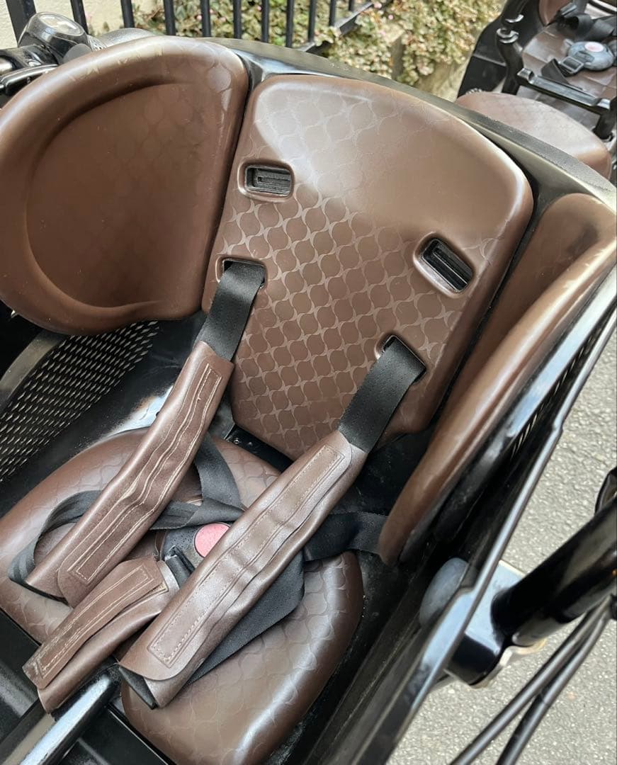 り*ー様 ブリヂストン　アンジェリーノ　電動自転車　発送不可　大阪から