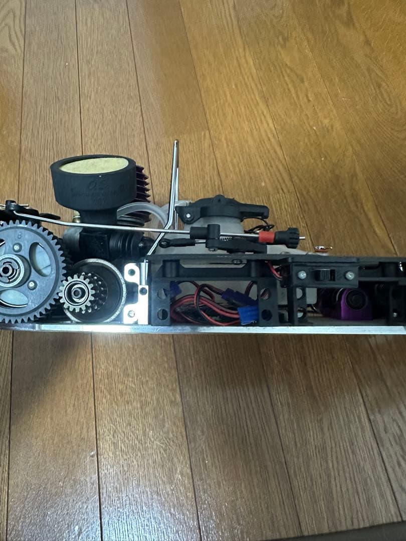 1/8サーパント950R 当時ハイエンドエンジンカー