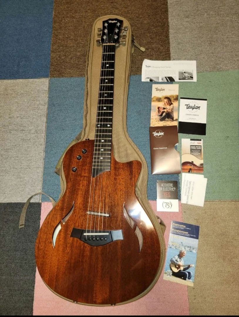 Taylor T5z classic mahogany エレアコ　エレキギター