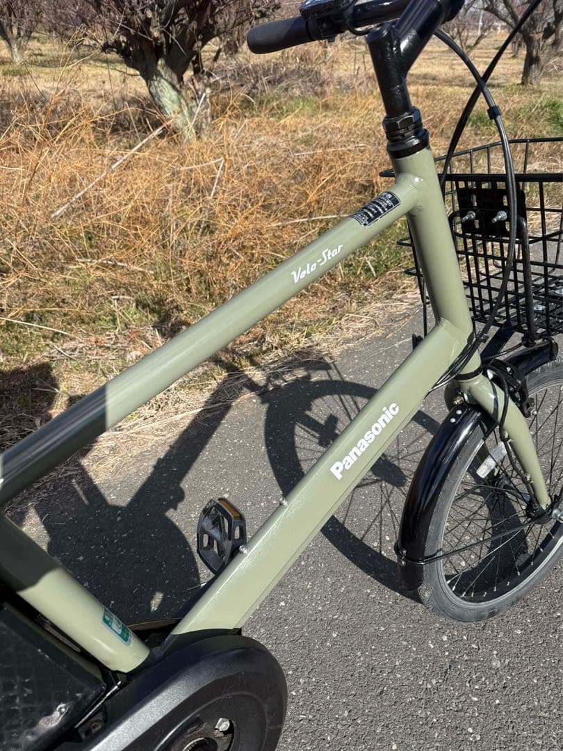 パナソニック製の青色の電動アシスト自転車