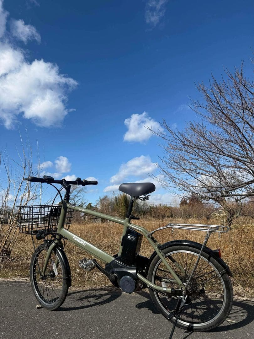 パナソニック製の青色の電動アシスト自転車