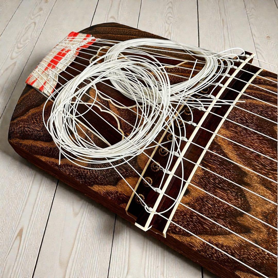 高級琴✨付属品多数✨ フルセット❣️13弦 琴 並甲 木目良好 蒔絵入りケース付き