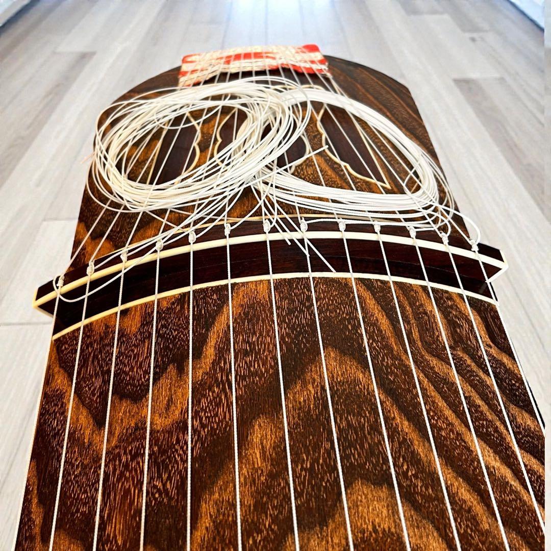 高級琴✨付属品多数✨ フルセット❣️13弦 琴 並甲 木目良好 蒔絵入りケース付き