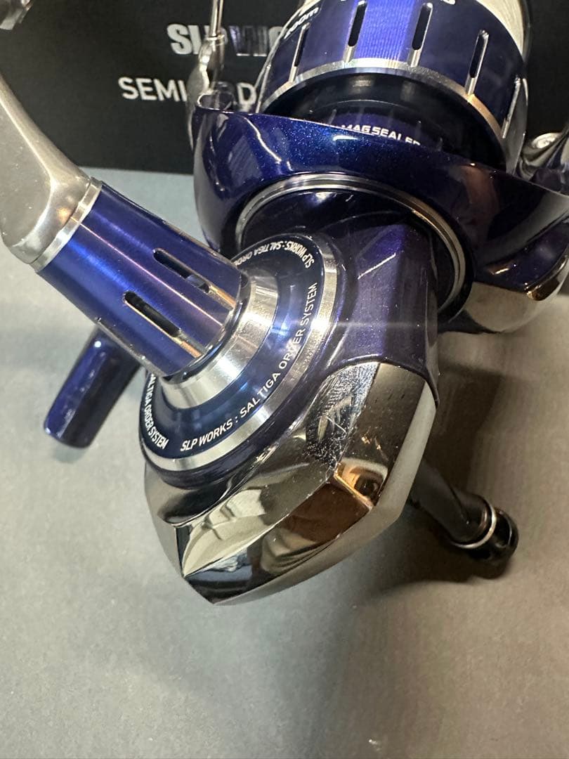 ダイワSLP WORKSソルティガ5000XH替えスプール・スプールケース付き