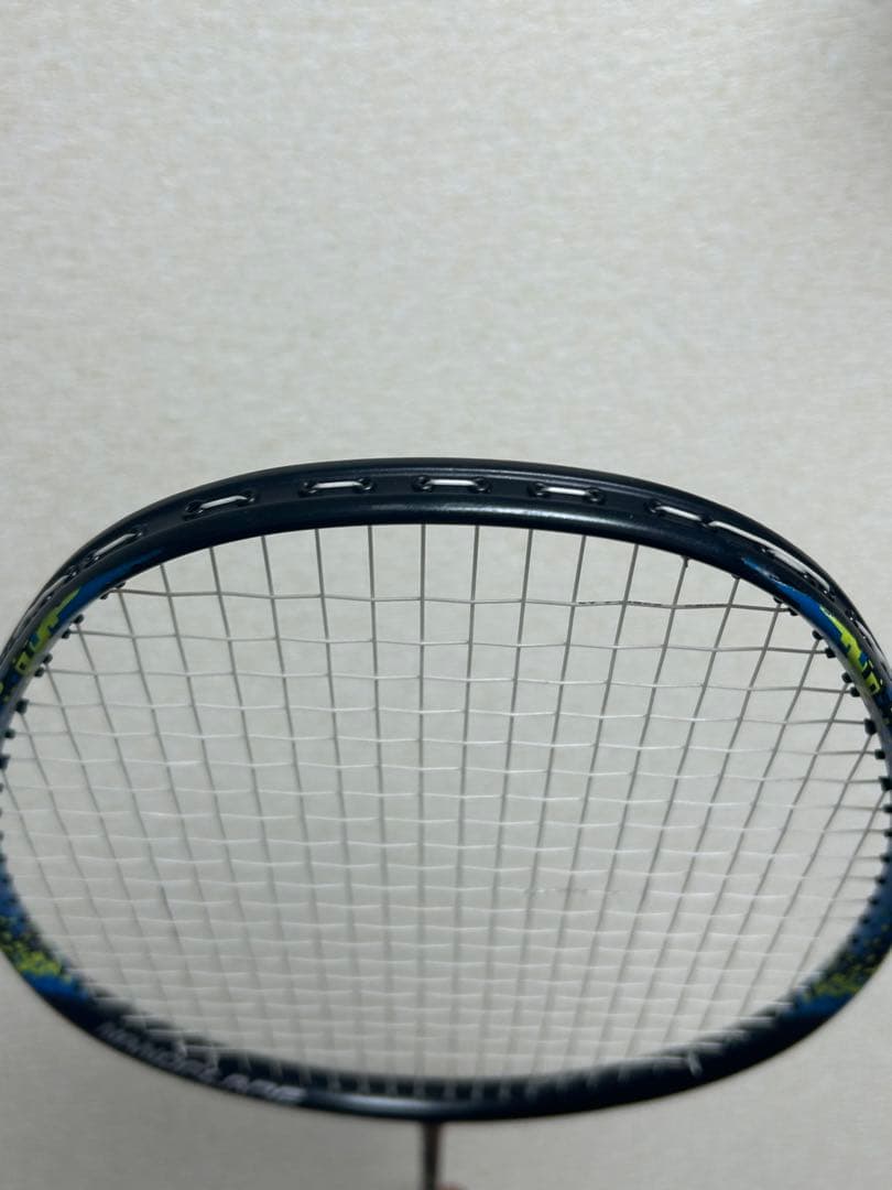 ヨネックスナノフレア700