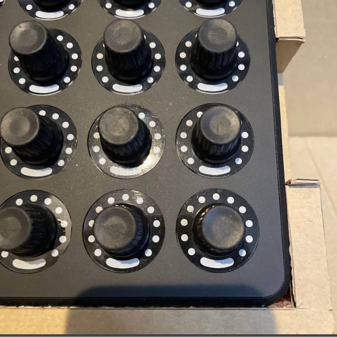 MIDI Fighter TWISTER midiコントロール　おまけ自作箱