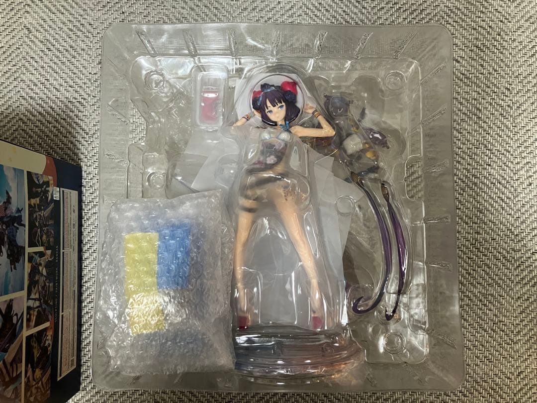 葛飾北斎　フィギュア　2点