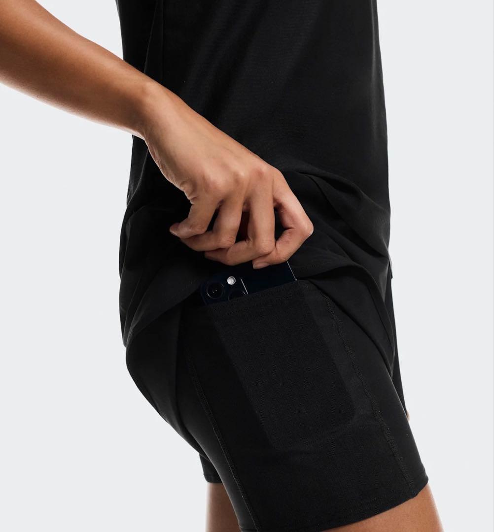 【新品】on テニスLサイズ コートショーツ イガ シフィオンテク 全豪オープン